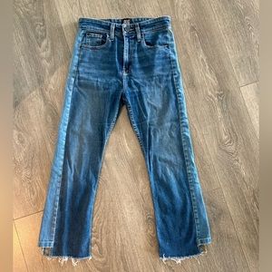 BDG Kick Flare High Rise Crop Jeans 27